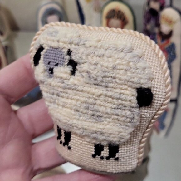 Rare Vintage Petei Knitted Nativity Individual Hand Painted Canvas 12 Piece - Picture 7 of 14